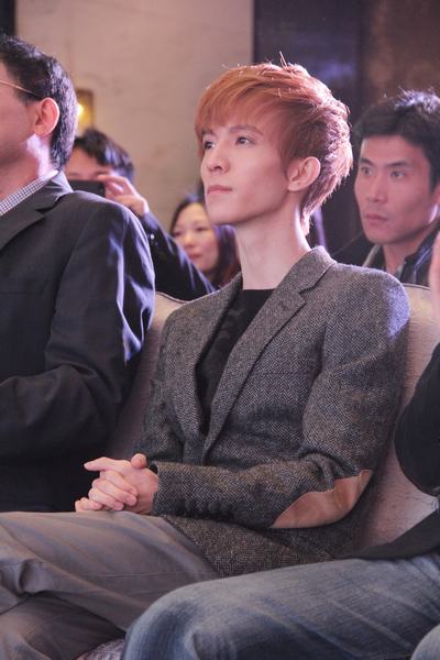 郭敬明否认锦荣演宫洺 杨幂回归还没谱